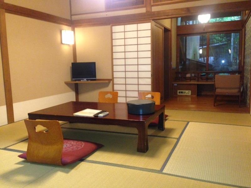 Ryokan Motoyu Kansuiro Хаконе Екстер'єр фото